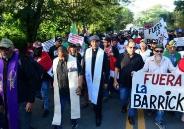 Sacerdotes y grupos populares ratifican marcha contra la presa de cola y exigen salida de Barrick Gold