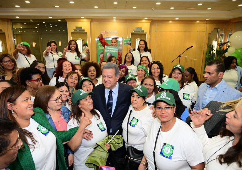 Fuerza del Pueblo impulsa el liderazgo femenino en la política