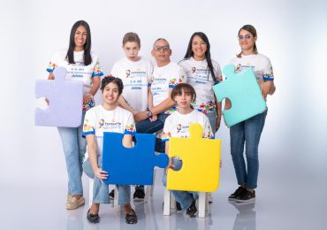 Fundación Luz y Esperanza por el Autismo inicia campaña de concienciación en Santiago