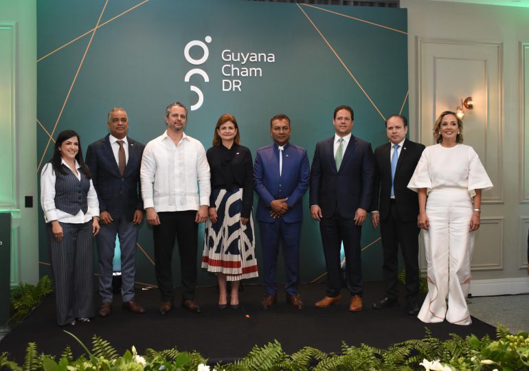 Guyana y República Dominicana consolidan su relación comercial en encuentro empresarial
