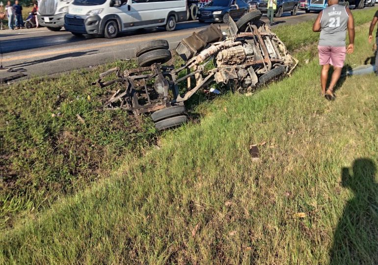 Dary Terrero sobre accidente en Autopista Duarte: “La Ley 63-17 prohíbe llevar personas en vehículos de carga”