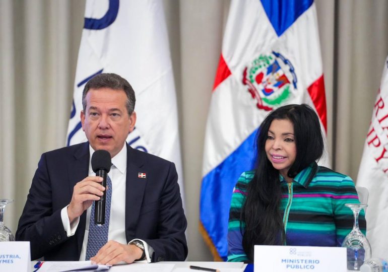 Consejo Interinstitucional refuerza acciones contra el comercio ilícito y lanza nuevas iniciativas para 2025