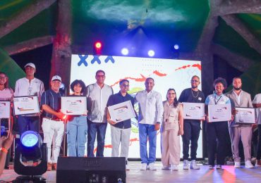 Ayuntamiento Verón Punta Cana realiza 1er Festival Joven 360: Más de 2,000 jóvenes celebraron el emprendimiento y talento