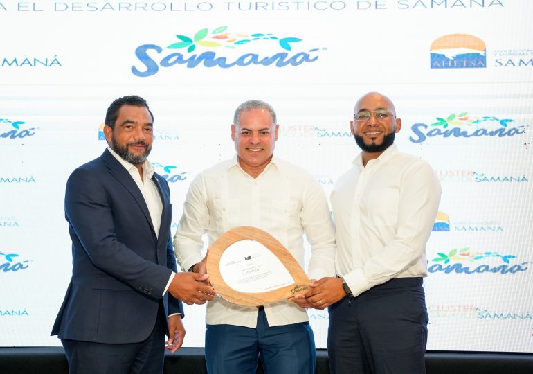 Hotel Bahía Príncipe Grand El Portillo recibe Premio de Sostenibilidad Turística Empresarial en Samaná