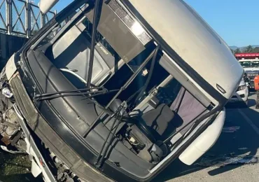 Sistema 911 coordina respuesta ante accidente de autobús en la avenida 6 de Noviembre