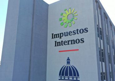 Impuestos Internos combatirá los negocios informales en Las Terrenas