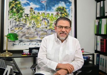 Guillermo Moreno insta al gobierno a tomar medidas más allá del decreto para proteger las Cuevas del Pomier