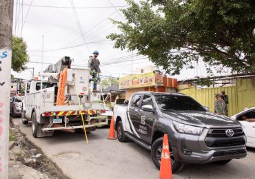 Desmantelan conexión Ilegal en empresa de jugos de SDN