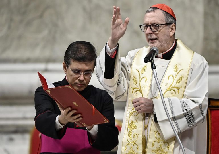 El papa, desde el hospital, siente "la bendición que esconde la fragilidad"