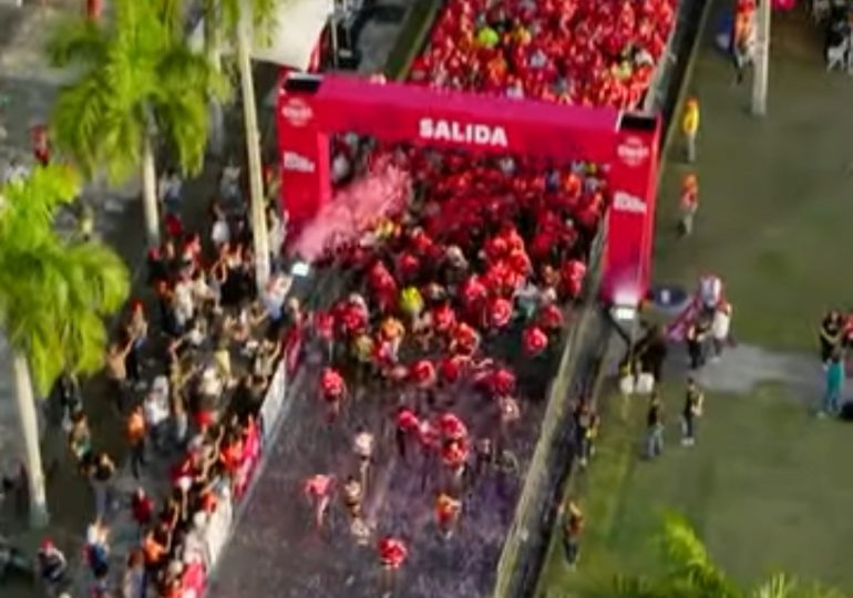 Medio Maratón Claro rompe récord nacional con 4,879 participantes de todo el país