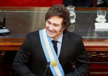 Milei consigue el respaldo del congreso Argentino para tomar nueva deuda con el FMI