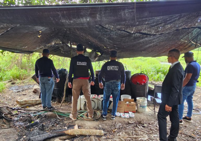 Desmantelan en Monte Plata laboratorios clandestinos de cleren