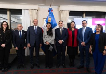 Embajada de RD en Canadá celebra recepción por la Independencia Nacional y da bienvenida al nuevo jefe de misión