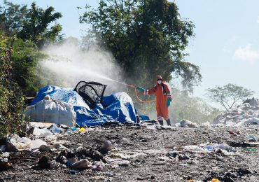 Ayuntamiento de San Cristóbal fumigará vertedero de Ingenio Nuevo y contrata compañía para la eliminación de plagas