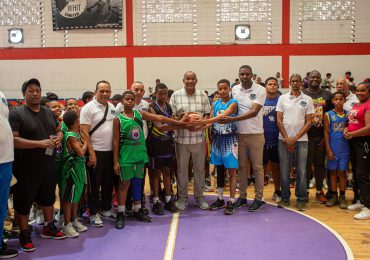 ABASADO inaugura Torneo Minibasket U12