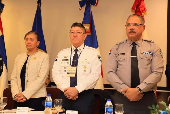 POLITUR resalta efectividad de estrategias de seguridad en zonas turísticas durante taller internacional