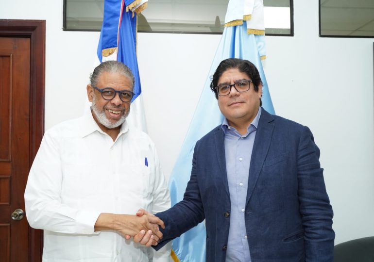 Desarrollo de la Comunidad y la FAO buscan desarrollar proyectos en conjunto