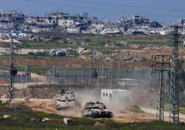 Israel reanuda combate contra objetivos terroristas de Hamás