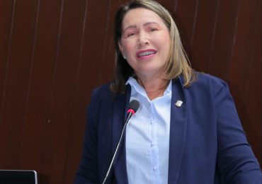 Diputada Llaniris Espinal solicita paralización de operaciones del Teleférico de Santiago para invertir recursos en Hospital Regional José María Cabral y Báez