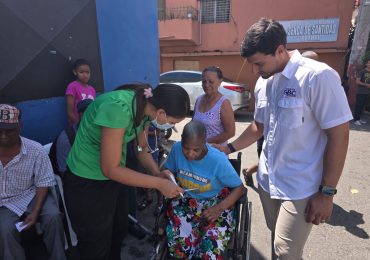 Fundación GBC Farmacias realiza jornada de salud gratuita en Los Praditos DN, beneficiando más de 700 personas