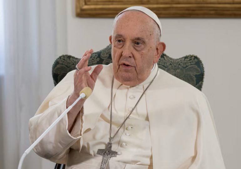 El papa no ha sufrido más crisis respiratorias y el broncoespasmo no afectó otros órganos