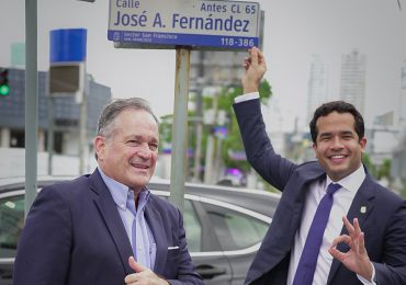 Nombran calle en Panamá en honor a abuelo de Omar Fernández