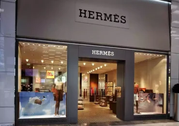 Hermès pone de relieve el fieltro en su desfile prêt-à-porter de París