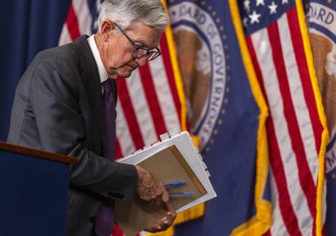 Trump pide despedir al responsable de la Reserva Federal cuyos informes son un "desastre"