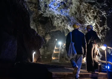 Reabren al público las cuevas sudafricanas llamadas la "cuna de la humanidad"