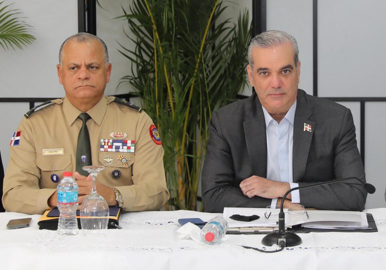 Presidente Abinader redefine estructura jerárquica de alistados y suboficiales en las Fuerzas Armadas