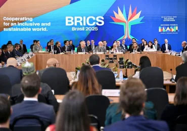 A la cabeza de los BRICS, Brasil defiende multilateralismo ante conflictos