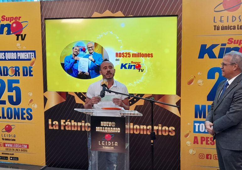 LEIDSA entrega 25 millones a panadero ganador del Súper Kino TV