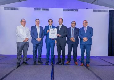 Médico Express fortalece su liderazgo en salud y sostenibilidad con nueva certificación del Ministerio de Trabajo