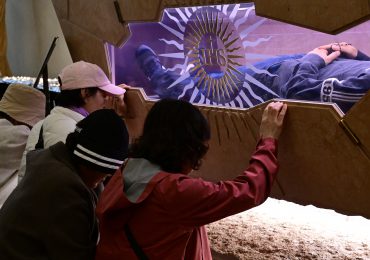 Peregrinos en Italia acuden en masa a la tumba del primer santo milenial