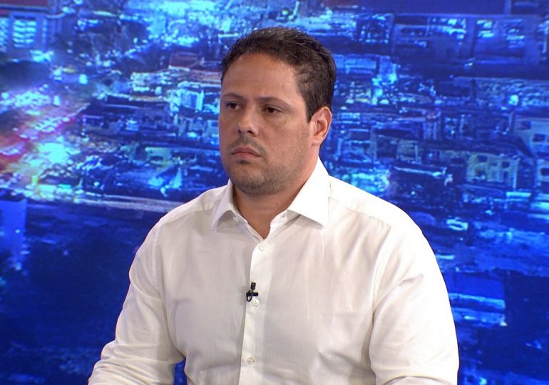 Carlos Bonilla aclara responsabilidad sobre supervisión de obras públicas y privadas