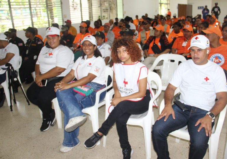 Cruz Roja Santo Domingo Oeste y autoridades lanzan operativo Semana Santa 2025