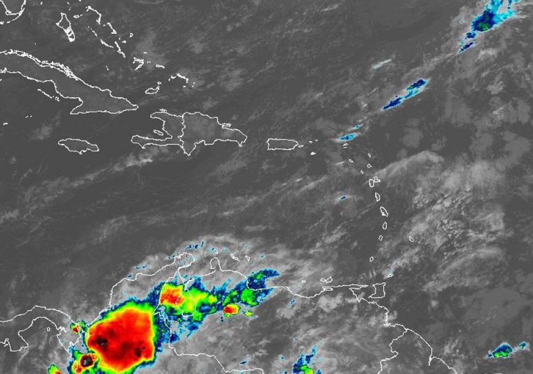 Fin de semana con lluvias reducidas y ligeramente caluroso