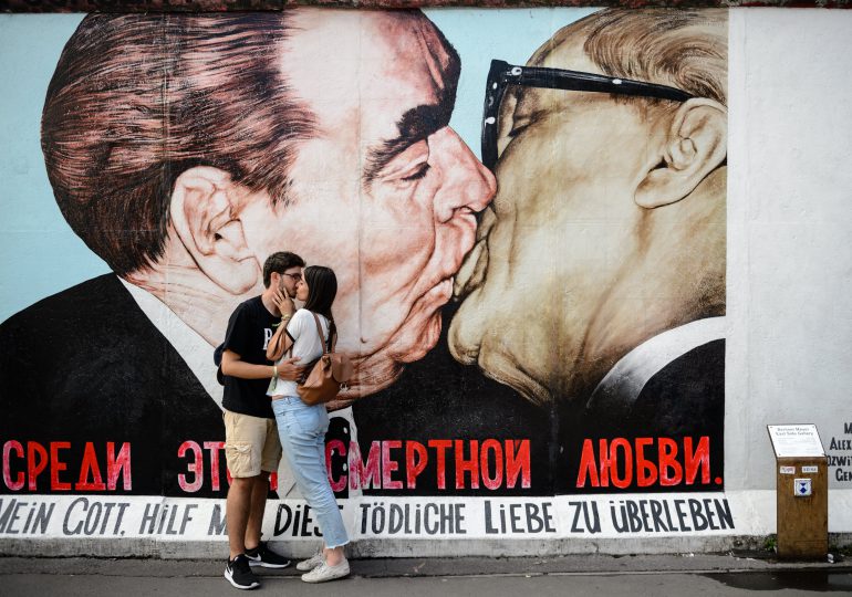Día internacional del beso: 15 escenarios de sensualidad, ternura y drama en el arte