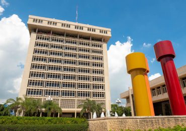 Banco Central: Remesas crecen 20 % en marzo y suman US$1,110.3 millones
