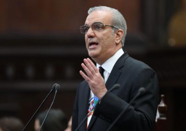Presidente Abinader crea Observatorio de Políticas Migratorias para transparentar el diseño y monitoreo estatal