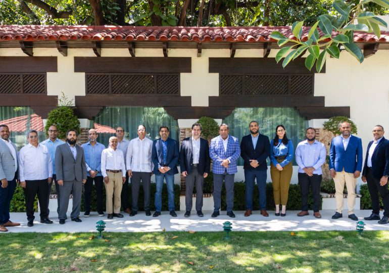 CNE socializa con la ADIE el Plan Energético Nacional 2025–2038