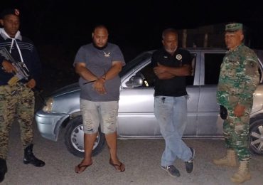 Detienen a tres hombres por tráfico de indocumentados en San Juan