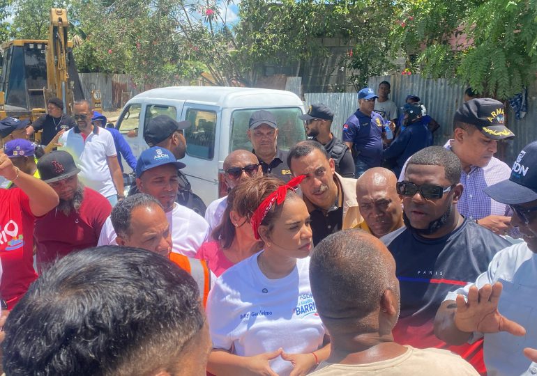 Alcaldía en el Barrio: Betty Gerónimo lleva soluciones a sector La Javilla de Sabana Perdida