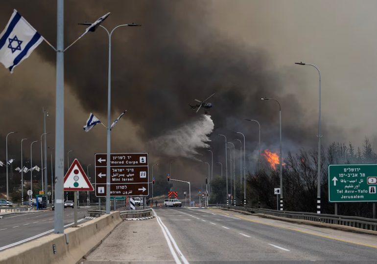 Israel declara emergencia nacional por incendios forestales sin control al oeste de Jerusalén