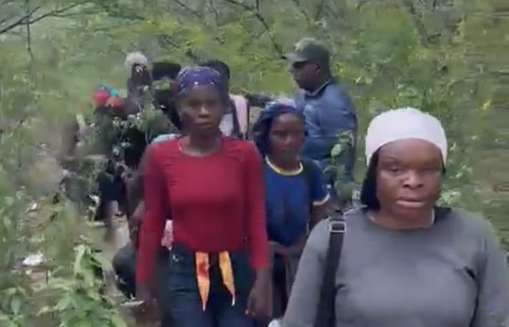 Interceptan grupo de inmigrantes en zona rural de Santiago Rodríguez