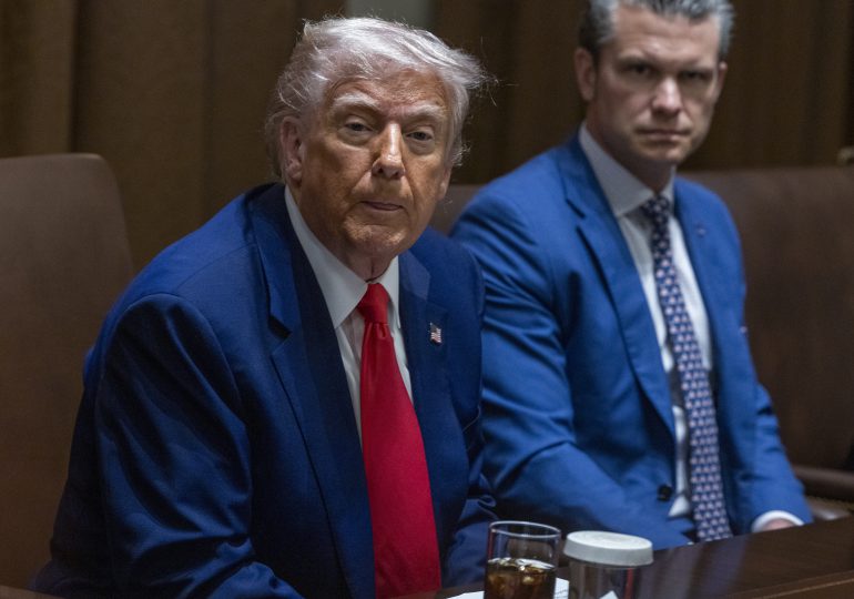 Trump arremete contra los medios y carga de nuevo contra la MSNBC