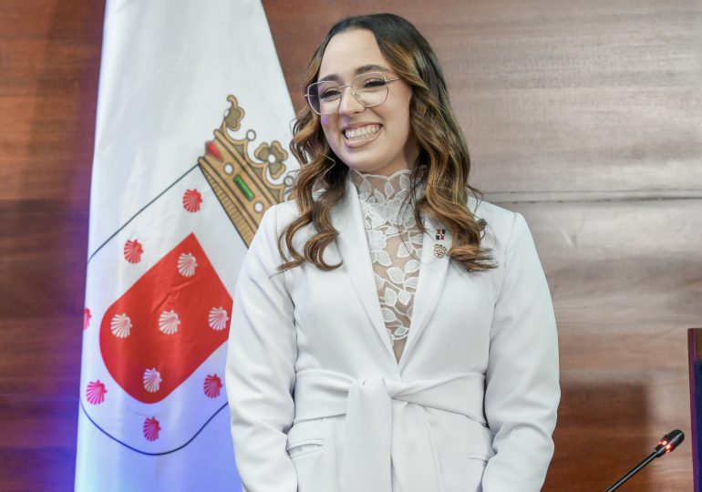 Disneiry Betances es electa vicepresidenta del Concejo de Regidores de Santiago
