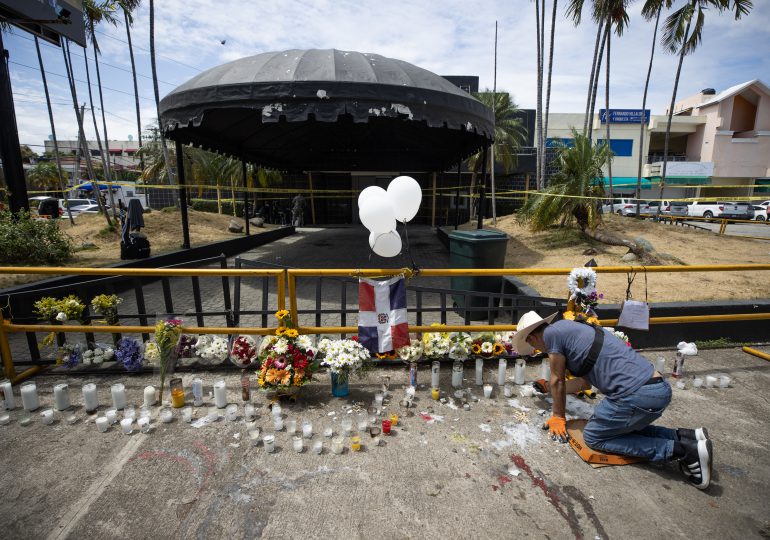 Video: Se eleva a 231 los muertos por tragedia en Jet Set