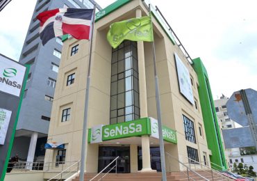 SeNaSa refuerza sus puntos de servicios en hospitales: Un llamado a la prudencia y prevención