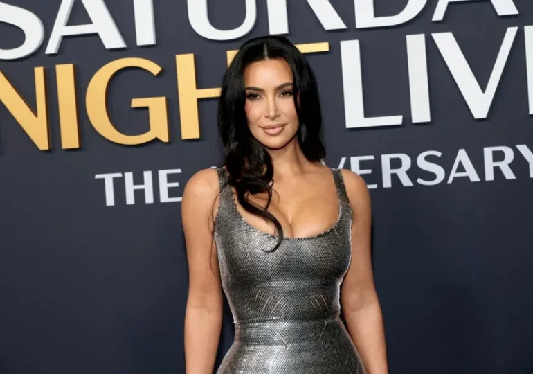 Juicio por el espectacular robo a Kim Kardashian comienza en París